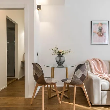Apartamento & Cozy In Via Disciplini Milán